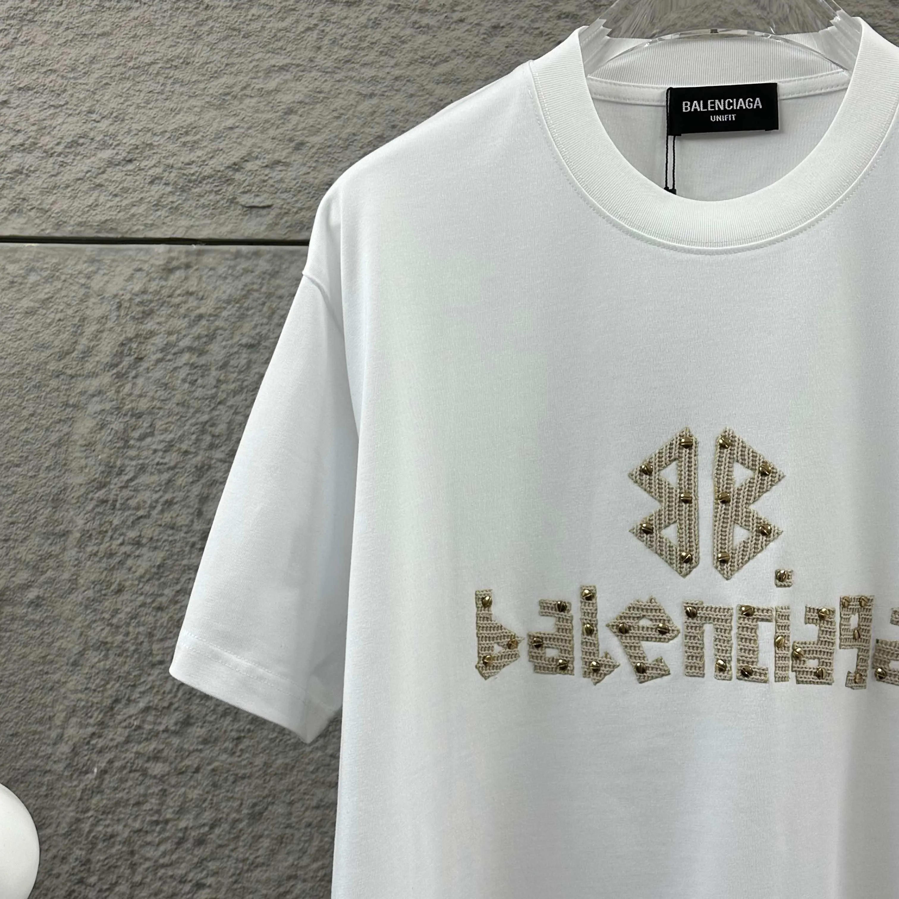 Balenciaga* * New Arrival t Classic + Same Style ：Black White Size： S （90-130 ） M （120-150 ） L （140-165 ） XL （160-180 ） XXL （180-210 ）